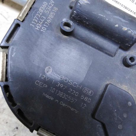 trapeciia-stekloocistitelia-lobovogo-stekla-skoda-octavia-a5-art-109069-big-4