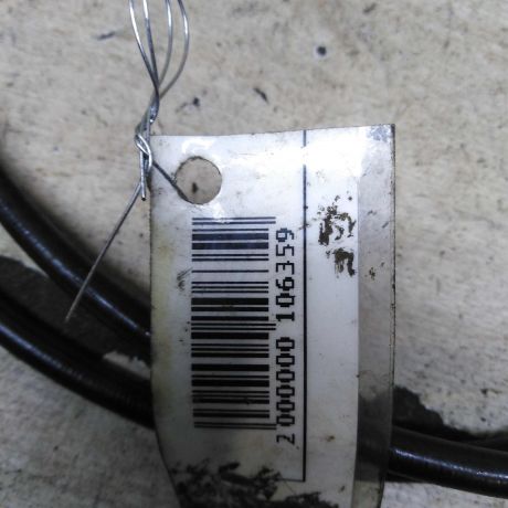 tros-kapota-volkswagen-passat-b5-art-109330-big-0