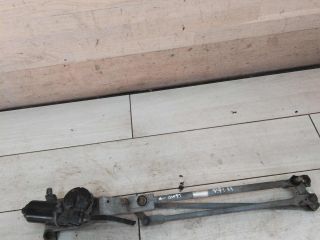 trapeciia-stekloocistitelia-lobovogo-stekla-ford-focus-1-art-109737