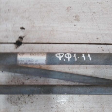 trapeciia-stekloocistitelia-lobovogo-stekla-ford-focus-1-art-109737-big-3