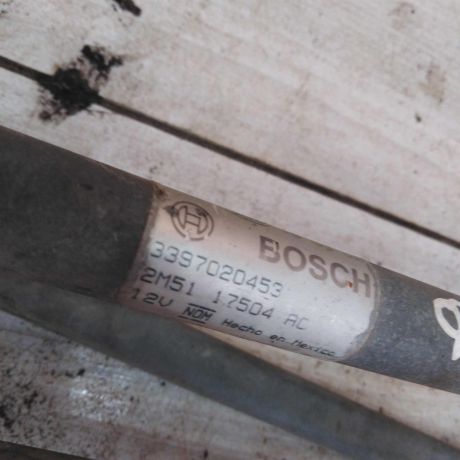 trapeciia-stekloocistitelia-lobovogo-stekla-ford-focus-1-art-109737-big-4