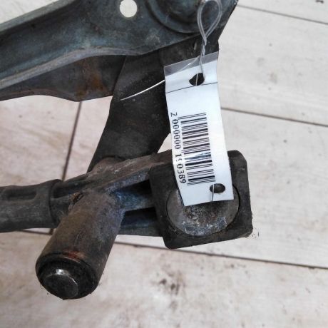 trapeciia-stekloocistitelia-lobovogo-stekla-ford-focus-1-art-109737-big-8