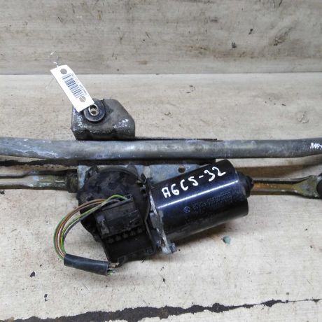 trapeciia-stekloocistitelia-lobovogo-stekla-defekt-audi-a6-c5-art-109777-big-2