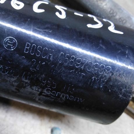 trapeciia-stekloocistitelia-lobovogo-stekla-defekt-audi-a6-c5-art-109777-big-7