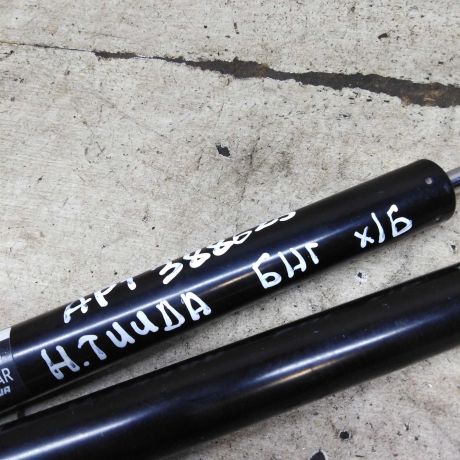 amortizator-kryski-bagaznika-upor-nissan-tiida-i-art-109929-big-2