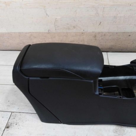 podlokotnik-nissan-qashqai-ii-restailing-art-111017-big-1