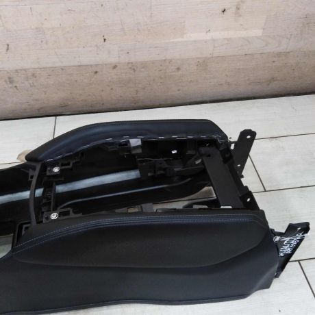 podlokotnik-nissan-qashqai-ii-restailing-art-111017-big-3