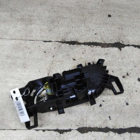 rucka-dveri-vnutrenniaia-peredniaia-pravaia-nissan-qashqai-ii-restailing-art-111031-big-4