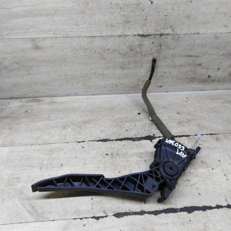 pedal-gaza-geely-emgrand-ec7-art-111062-big-0