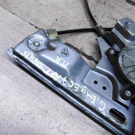 steklopodieemnik-elektriceskii-perednii-pravyi-geely-emgrand-ec7-art-111078-big-1