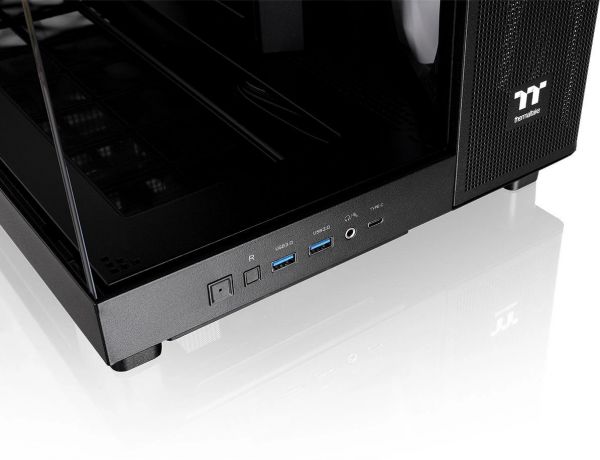 korpus-thermaltake-ca-11e-00m1wn-00-big-2