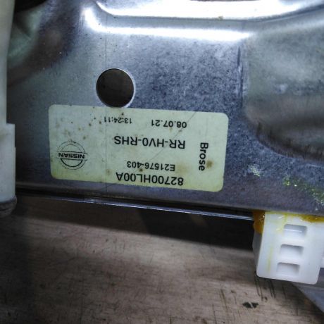 steklopodieemnik-elektriceskii-zadnii-pravyi-nissan-qashqai-ii-restailing-art-111120-big-1