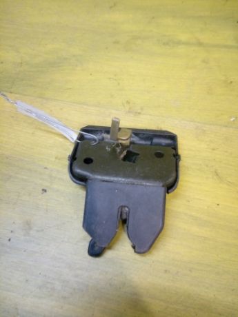 zamok-bagaznika-nissan-almera-n16-art-12156-big-2