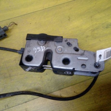 zamok-kapota-volkswagen-zamok-kapota-passat-b6-art-12284-big-1