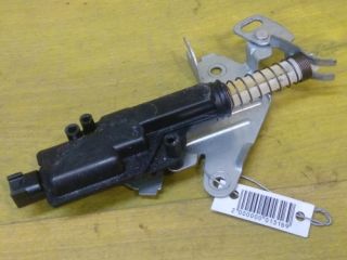 zamok-bagaznika-ford-motorcik-dovodcik-zamka-fiuzen-art-12285