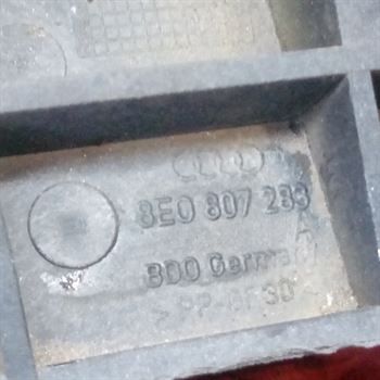 kreplenie-audi-levyi-perednii-kronstein-kreplenie-bampera-a4-b6-8e-art-12313-big-2