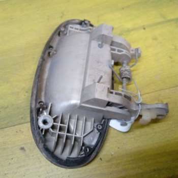 rucka-naruznaia-otkryvaniia-dveri-hyunday-elantra-ii-art-12460-big-1