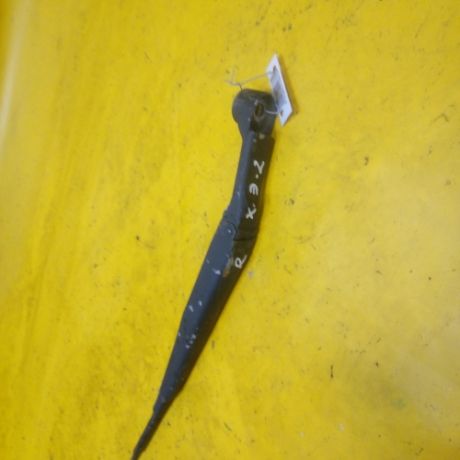 povodok-stekloocistitelia-perednii-pravyi-hyunday-elantra-99-g-art-12464-big-1