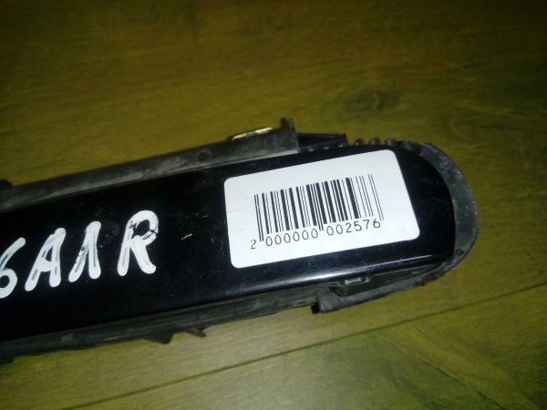 rucka-naruznaia-otkryvaniia-dveri-audi-a6-4b-c5-art-12481-big-2