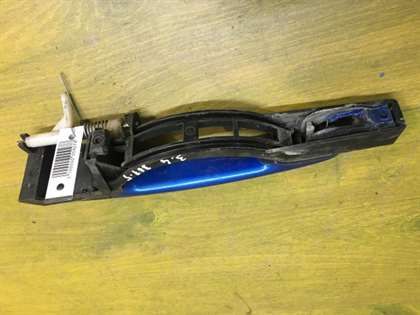 rucka-naruznaia-otkryvaniia-dveri-peugeot-307-do-restailing-art-12635-big-1