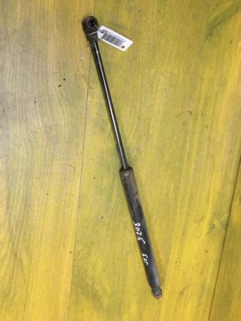 amortizator-dveri-bagaznika-peugeot-amortizator-307-2003-god-art-12639-big-0