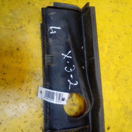 resetka-stekloocistitelia-planka-pod-lobovoe-steklo-zabo-hyunday-zabo-levaia-cast-elantra-2-vodootvodiashhii-shhitok-art-12710-big-2