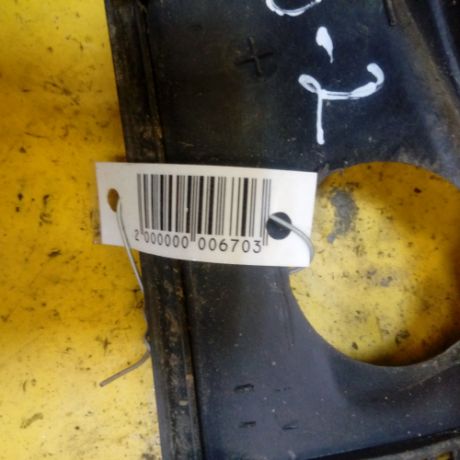 resetka-stekloocistitelia-planka-pod-lobovoe-steklo-zabo-hyunday-zabo-levaia-cast-elantra-2-vodootvodiashhii-shhitok-art-12710-big-3