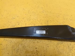 nakladki-kuzov-naruznye-elementy-audi-nakladka-srednei-stoiki-naruznaia-levaia-a6s6-art-12811