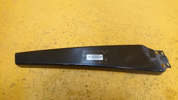 nakladki-kuzov-naruznye-elementy-audi-nakladka-srednei-stoiki-naruznaia-levaia-a6s6-art-12811-big-0