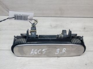 rucka-naruznaia-otkryvaniia-dveri-audi-a6-c5-art-13515