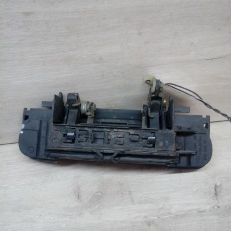 rucka-naruznaia-otkryvaniia-dveri-audi-a6-c5-art-13515-big-1