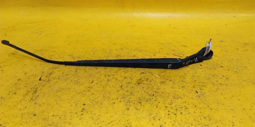 povodok-dvornika-pravyi-hyundai-getz-restailing-art-13896-big-0