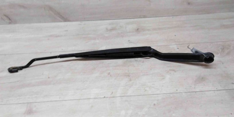 povodok-dvornika-levyi-kia-magentis-ii-art-14543-big-1