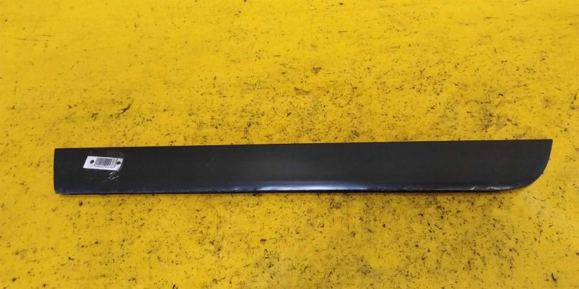 molding-dveri-audi-a4-b6-8e-art-14580-big-0