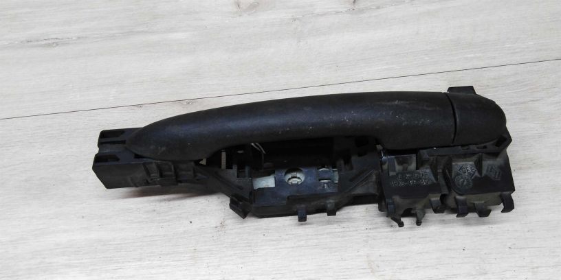 rucka-naruznaia-otkryvaniia-dveri-renault-megane-2-art-14797-big-0