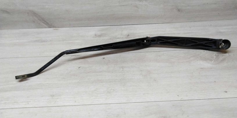 povodok-dvornika-pravyi-lifan-x60-i-art-15270-big-1