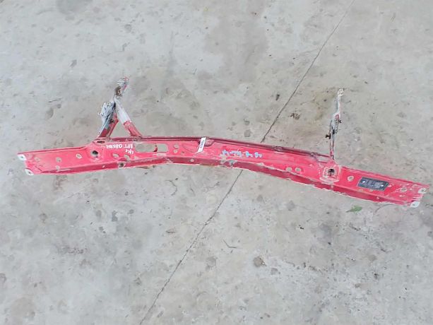 peredniaia-panel-audi-100-c3-art-15796-big-0