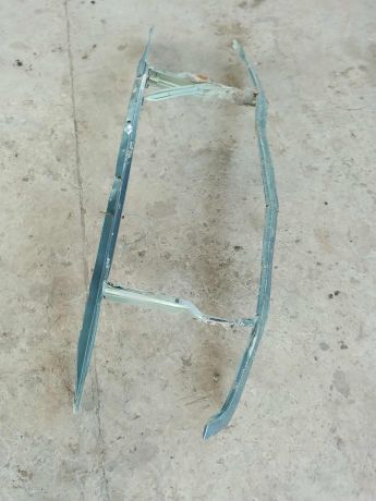 panel-peredniaia-audi-100-c3-serogo-cveta-art-15853-big-1