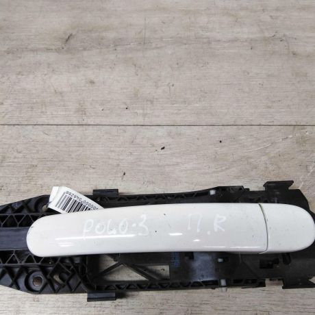 rucka-naruznaia-otkryvaniia-dveri-volkswagen-polo-5-sedan-art-16516-big-0