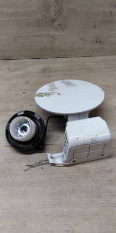 liuk-benzobaka-hyundai-solaris-art-16816-big-2