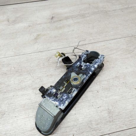 rucka-naruznaia-otkryvaniia-dveri-audi-a6-c5-art-17224-big-2