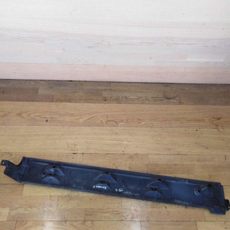 nakladka-bokovaia-pravaia-volkswagen-transporter-t5-art-17526-big-1