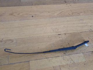 povodok-dvornika-pravyi-volkswagen-transporter-t5-art-17601