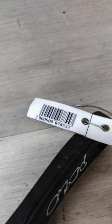 povodok-dvornika-pravyi-volkswagen-polo-sedan-art-17637-big-1