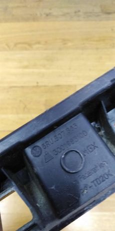 nakladka-zadniaia-sredniaia-volkswagen-polo-sedan-art-17638-big-3