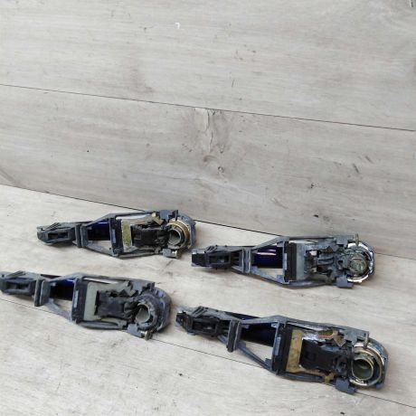 rucka-naruznaia-otkryvaniia-dveri-volkswagen-golf-4-art-18073-big-1