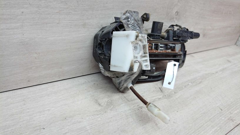 rucka-naruznaia-otkryvaniia-dveri-audi-a6-c6-art-18668-big-2