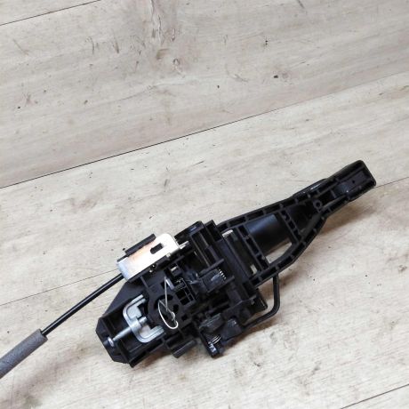 rucka-naruznaia-otkryvaniia-dveri-ford-focus-3-art-18978-big-1