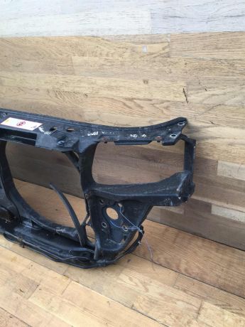 peredniaia-panel-audi-a4-b5-do-rest-art-19472-big-1