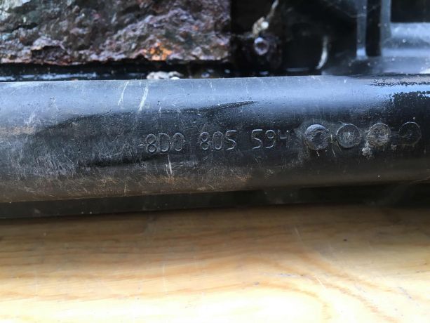 peredniaia-panel-audi-a4-b5-do-rest-art-19472-big-3